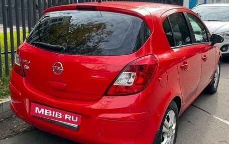 Opel Corsa D рестайлинг _i, 2013 год, 700 000 рублей, 3 фотография