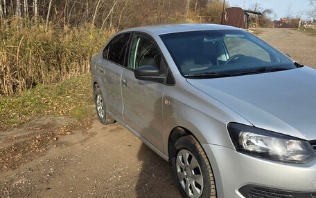 Volkswagen Polo VI (EU Market), 2010 год, 580 000 рублей, 3 фотография