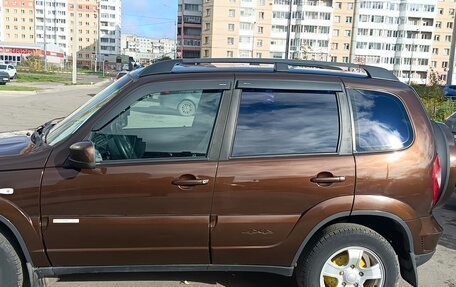 Chevrolet Niva I рестайлинг, 2012 год, 450 000 рублей, 2 фотография