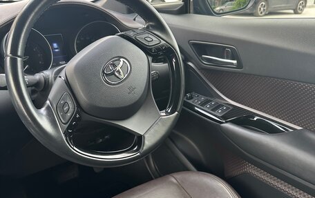 Toyota C-HR I рестайлинг, 2018 год, 1 640 000 рублей, 5 фотография