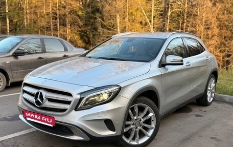 Mercedes-Benz GLA, 2015 год, 1 750 000 рублей, 2 фотография