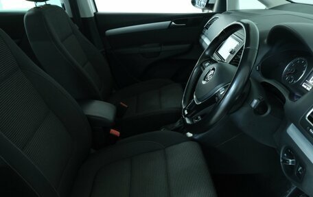 Volkswagen Sharan II, 2018 год, 1 569 000 рублей, 8 фотография
