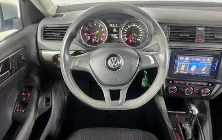 Volkswagen Jetta VII, 2015 год, 949 000 рублей, 11 фотография