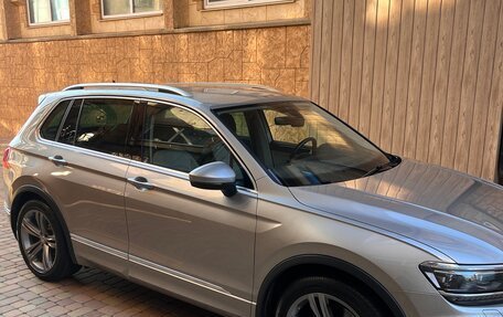 Volkswagen Tiguan II, 2019 год, 3 100 000 рублей, 7 фотография