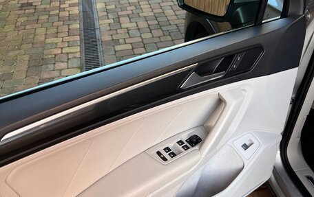 Volkswagen Tiguan II, 2019 год, 3 100 000 рублей, 8 фотография