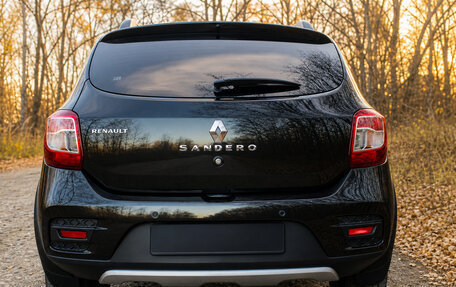 Renault Sandero II рестайлинг, 2015 год, 855 000 рублей, 6 фотография