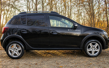 Renault Sandero II рестайлинг, 2015 год, 855 000 рублей, 4 фотография