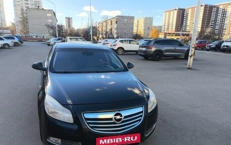Opel Insignia II рестайлинг, 2011 год, 900 000 рублей, 2 фотография