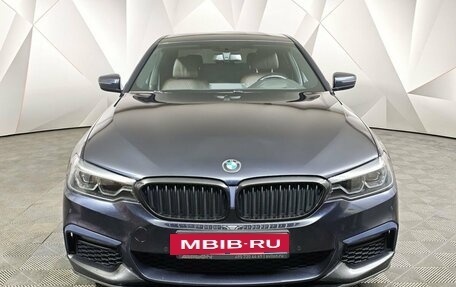 BMW 5 серия, 2019 год, 4 550 000 рублей, 3 фотография