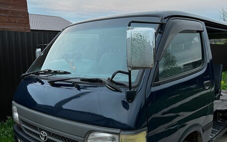 Toyota HiAce H100, 1999 год, 800 000 рублей, 3 фотография