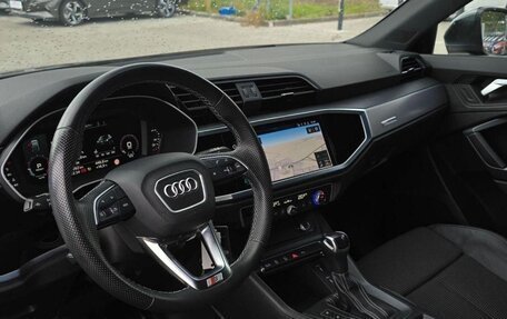 Audi Q3 Sportback, 2022 год, 2 950 000 рублей, 2 фотография