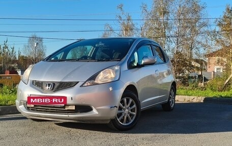 Honda Fit III, 2010 год, 720 000 рублей, 3 фотография