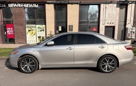 Toyota Camry, 2008 год, 1 250 000 рублей, 5 фотография