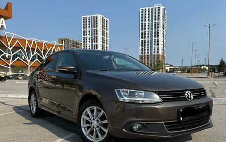 Volkswagen Jetta VII, 2013 год, 1 000 000 рублей, 3 фотография