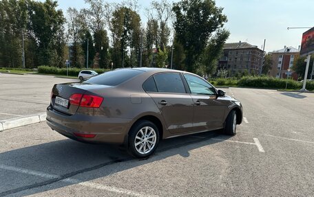 Volkswagen Jetta VII, 2013 год, 1 000 000 рублей, 5 фотография