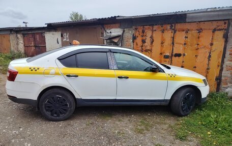 Skoda Octavia, 2017 год, 650 000 рублей, 2 фотография