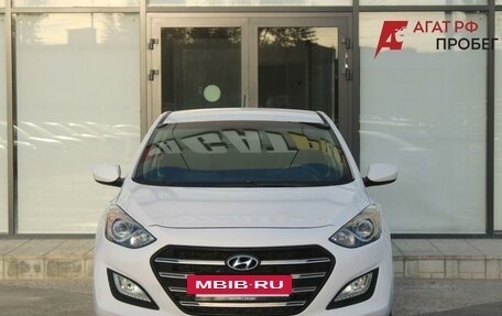 Hyundai i30 II рестайлинг, 2013 год, 820 000 рублей, 2 фотография