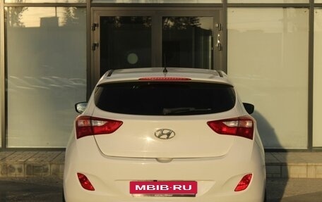 Hyundai i30 II рестайлинг, 2013 год, 820 000 рублей, 6 фотография