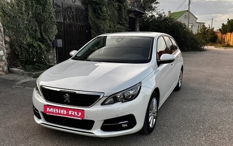 Peugeot 308 II, 2018 год, 1 497 000 рублей, 3 фотография