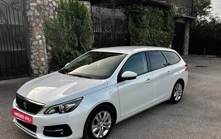 Peugeot 308 II, 2018 год, 1 497 000 рублей, 5 фотография