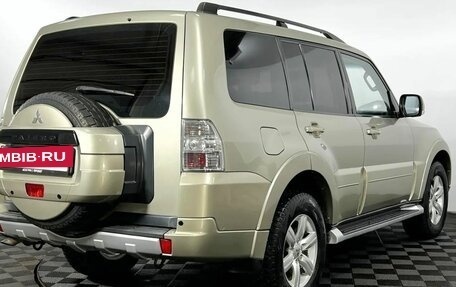 Mitsubishi Pajero IV рестайлинг 2, 2012 год, 1 350 000 рублей, 6 фотография