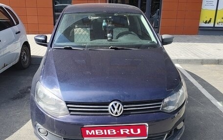 Volkswagen Polo VI (EU Market), 2013 год, 387 000 рублей, 1 фотография