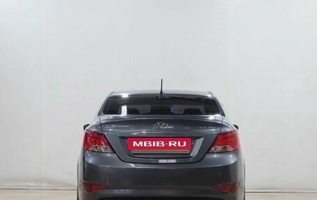 Hyundai Solaris II рестайлинг, 2015 год, 989 000 рублей, 6 фотография