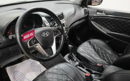 Hyundai Solaris II рестайлинг, 2015 год, 989 000 рублей, 14 фотография