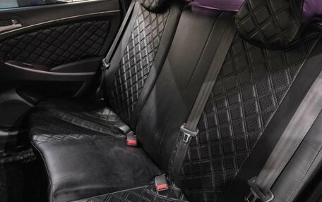 Hyundai Solaris II рестайлинг, 2015 год, 989 000 рублей, 30 фотография