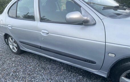 Renault Megane III рестайлинг, 2001 год, 220 000 рублей, 2 фотография