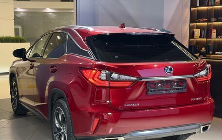 Lexus RX IV рестайлинг, 2016 год, 3 600 000 рублей, 5 фотография