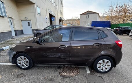 KIA Rio III рестайлинг, 2015 год, 550 000 рублей, 1 фотография
