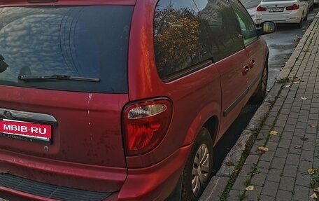 Chrysler Town & Country IV, 2005 год, 370 000 рублей, 12 фотография