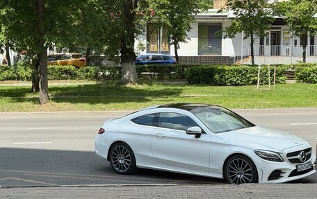 Mercedes-Benz C-Класс, 2019 год, 3 200 000 рублей, 4 фотография