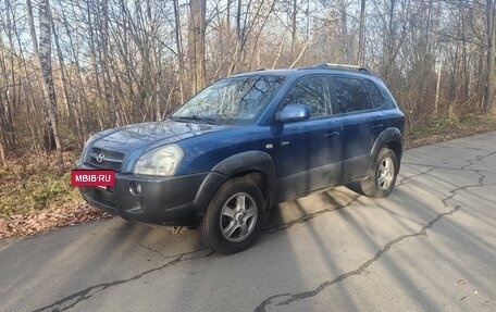 Hyundai Tucson III, 2007 год, 670 000 рублей, 2 фотография