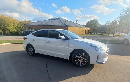 Hyundai Elantra VI, 2019 год, 1 850 000 рублей, 4 фотография