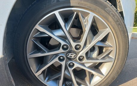 Hyundai Elantra VI, 2019 год, 1 850 000 рублей, 19 фотография