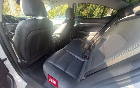 Hyundai Elantra VI, 2019 год, 1 850 000 рублей, 28 фотография