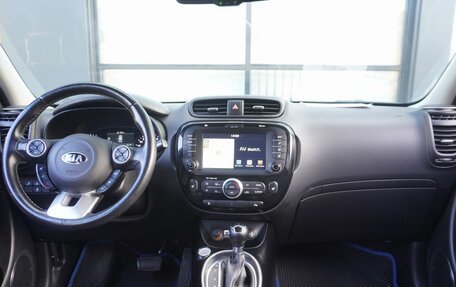 KIA Soul II рестайлинг, 2017 год, 1 750 000 рублей, 12 фотография