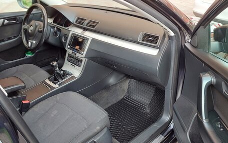 Volkswagen Passat B7, 2011 год, 1 000 000 рублей, 6 фотография