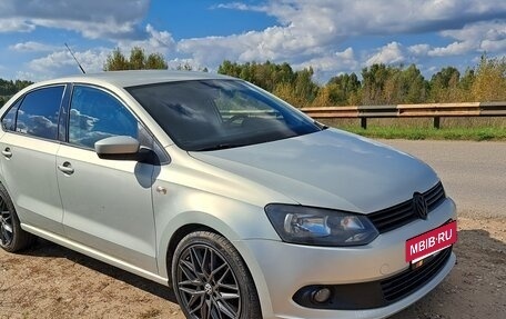 Volkswagen Polo VI (EU Market), 2012 год, 720 000 рублей, 4 фотография