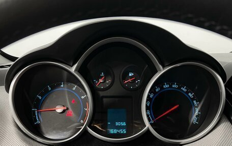 Chevrolet Cruze II, 2013 год, 729 900 рублей, 12 фотография