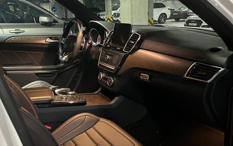 Mercedes-Benz GLS AMG, 2017 год, 4 600 000 рублей, 9 фотография