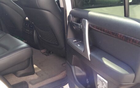 Toyota Land Cruiser 200, 2012 год, 2 990 000 рублей, 8 фотография