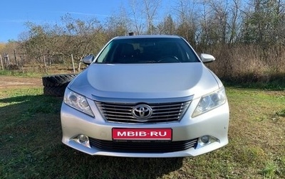 Toyota Camry, 2013 год, 1 550 000 рублей, 1 фотография