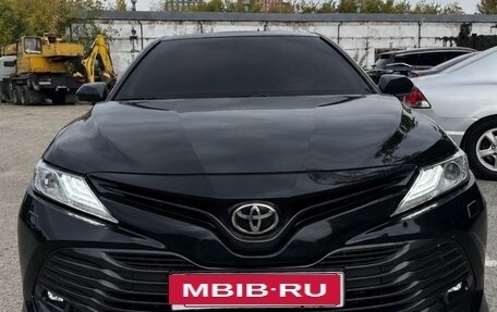Toyota Camry, 2020 год, 3 030 000 рублей, 1 фотография