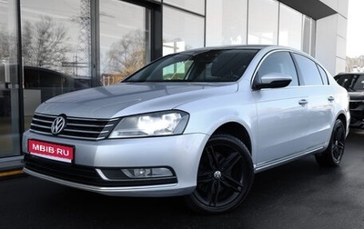 Volkswagen Passat B7, 2011 год, 949 000 рублей, 1 фотография