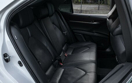 Toyota Camry, 2022 год, 3 150 000 рублей, 13 фотография
