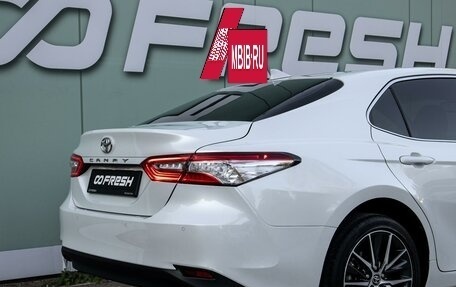 Toyota Camry, 2022 год, 3 150 000 рублей, 11 фотография