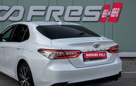 Toyota Camry, 2022 год, 3 150 000 рублей, 7 фотография